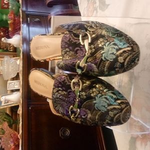 Pretty because slides